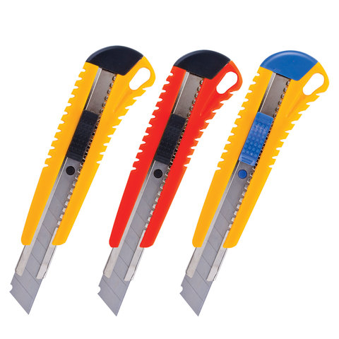 Нож канцелярский 18 мм BRAUBERG "Standard", 3 лезвия в комплекте, автофиксатор, корпус ассорти, 2309